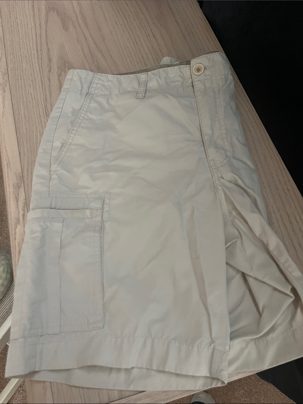 Perry Ellis Men's Light Khaki Cargo Shorts